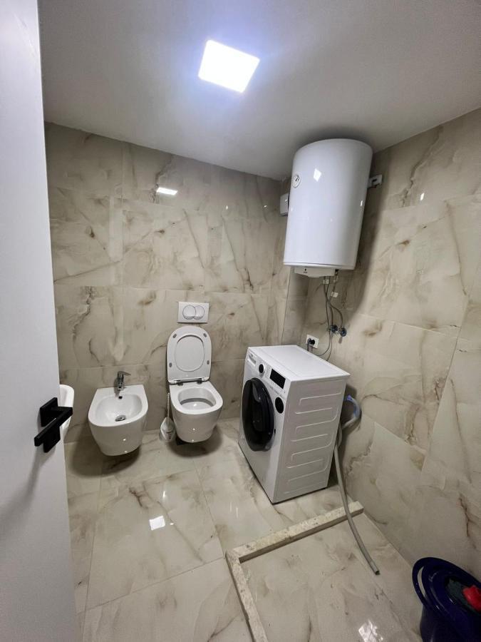 Atrium Apartment Тирана Екстериор снимка