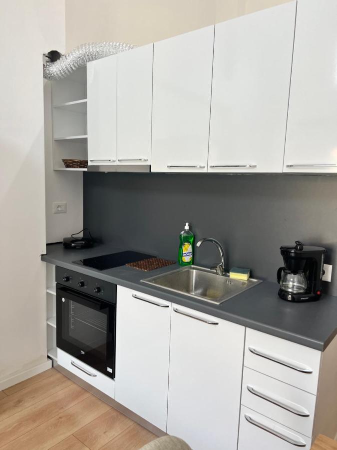 Atrium Apartment Тирана Екстериор снимка
